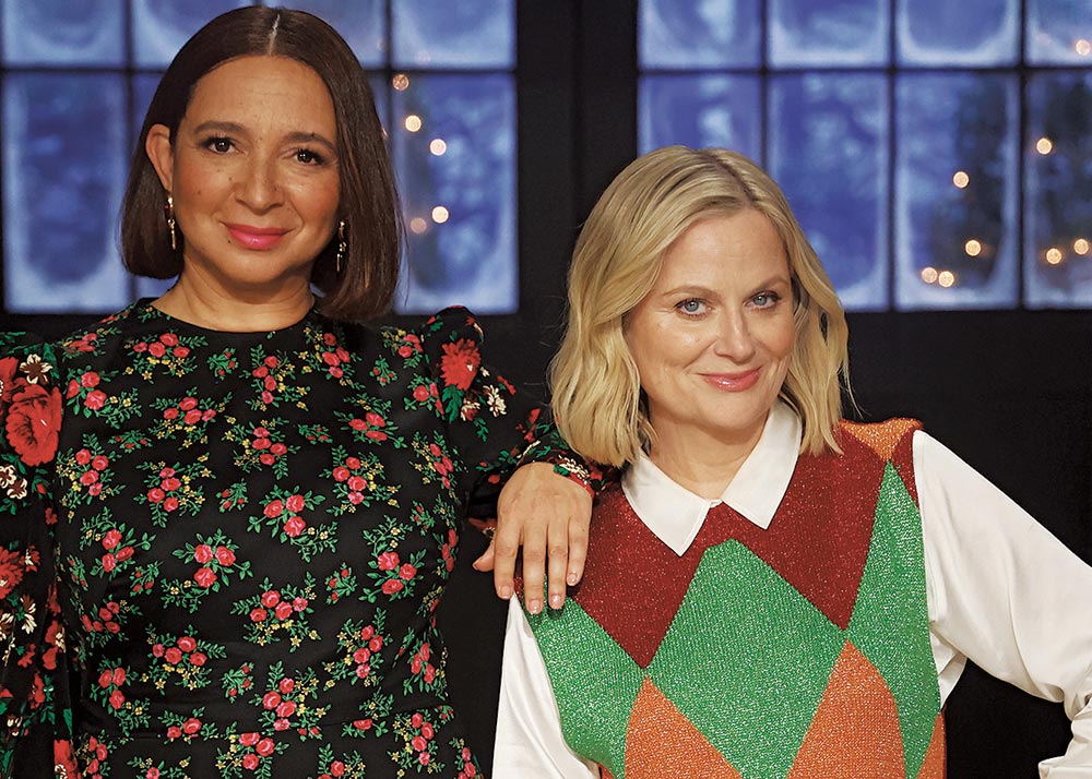 Baking It: Maya Rudolph and Amy Poehler's Celebrity Holiday Special