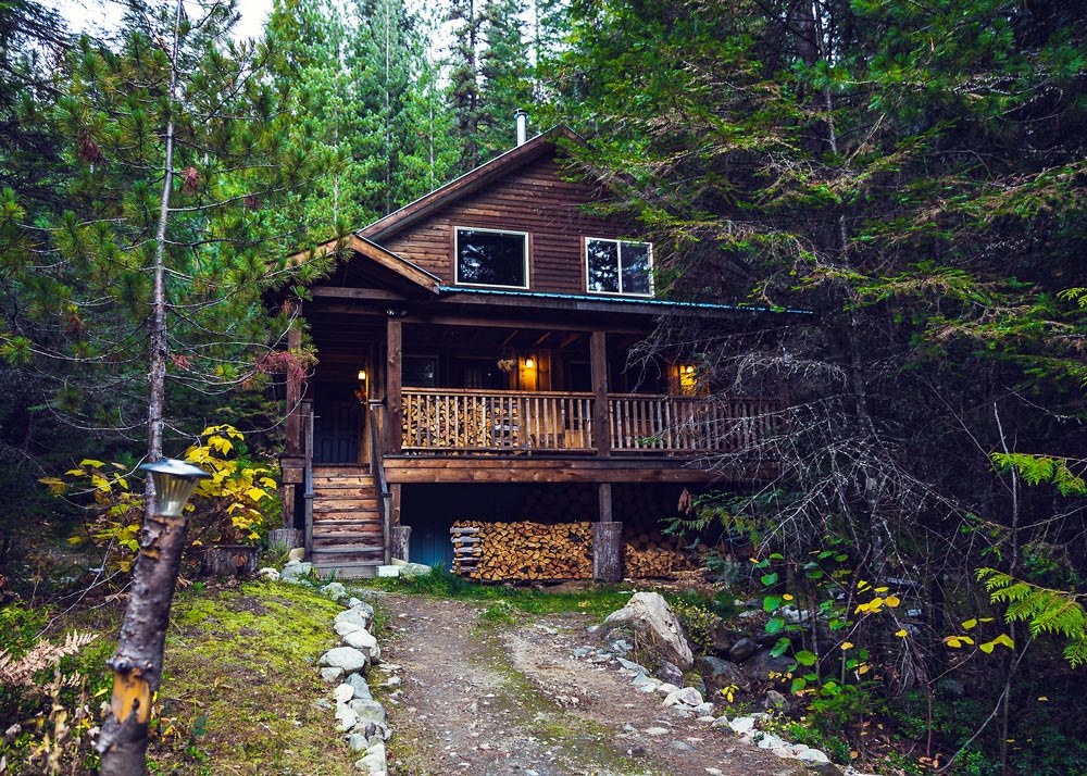 Logden Lodge Cabin Exterior